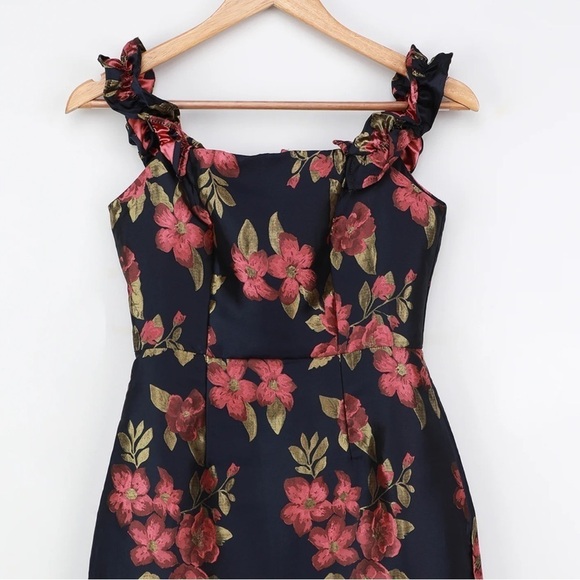 NWT Lulu’s Pop the Bottle Navy Blue Floral Jacquard Ruffled Mini Dress - Picture 3 of 7